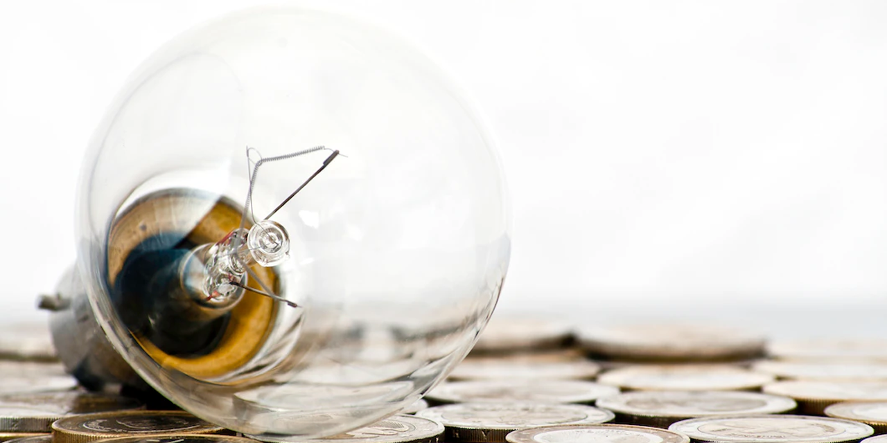 Por que as pequenas e médias empresas demoram para reduzir os custos na conta de luz?