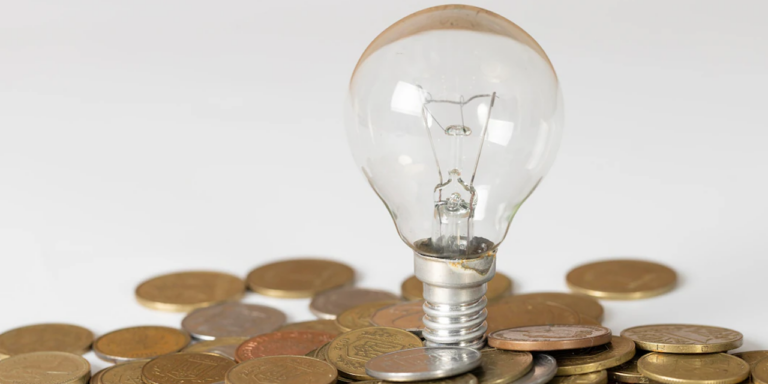 Custo da energia subiu acima da inflação nos últimos 10 anos